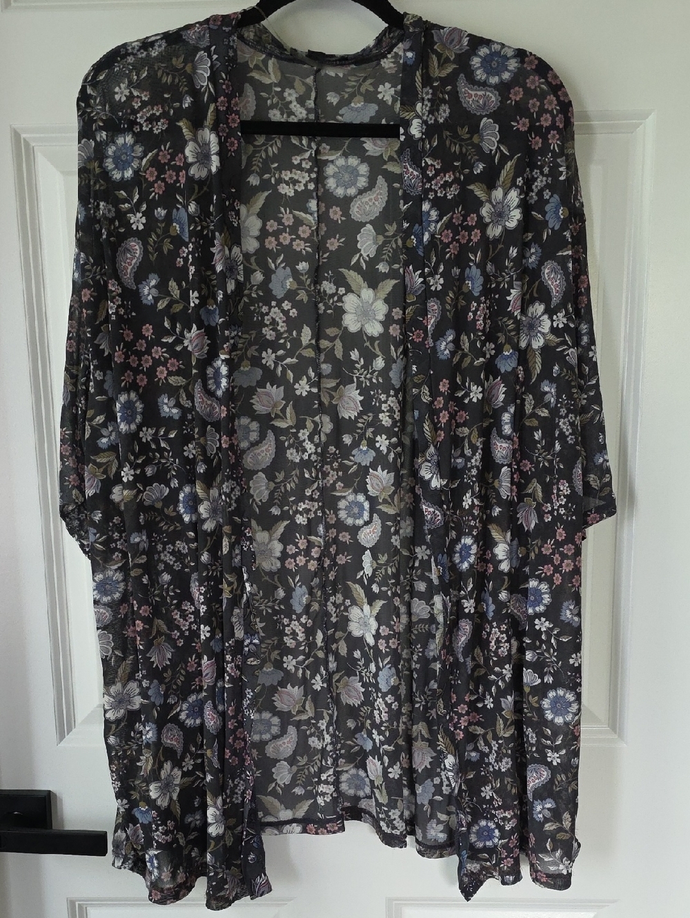 Lane Bryant Black Floral Print Sheer Kimono Size 22/24